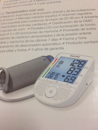 Blood Pressure Monitor with Arm Pad Speaking Type