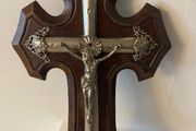 Vintage Timber &amp; Metal Crucifix