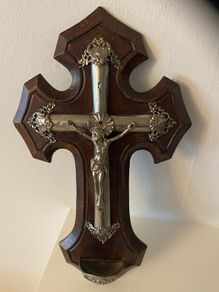 Vintage Timber & Metal Crucifix