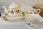 Vintage English Ironstone Tea Set from Royal Brampton
