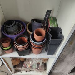 Plant pots
