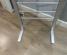 Electric heated towel rail / towel dryer