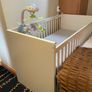 baby white crib Image 3