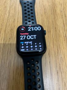 Apple Watch 8 GPS + Cellular