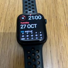 Apple Watch 8 GPS + Cellular