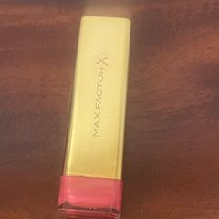 Max Factor lipstick in shade Dusky Rose