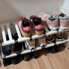 Expandable shoe rack
