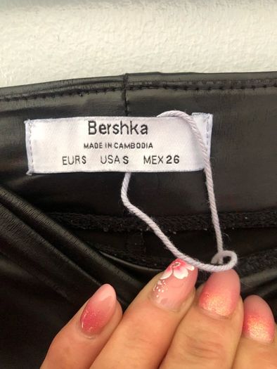 Ladies leggings size S