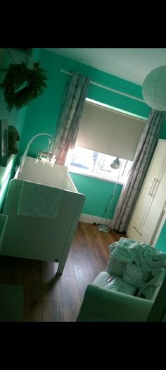 baby cot