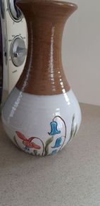 Eyecatching O' Neill Pottery Vase