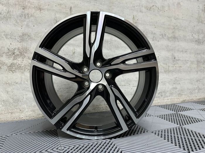 18 19" Inch Volvo R Design Alloy Wheels 5x108 S60 V40 V60 V70 XC60 XC70 XC90 Cross Country