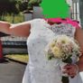 White wedding dress size 20/22 Image 9