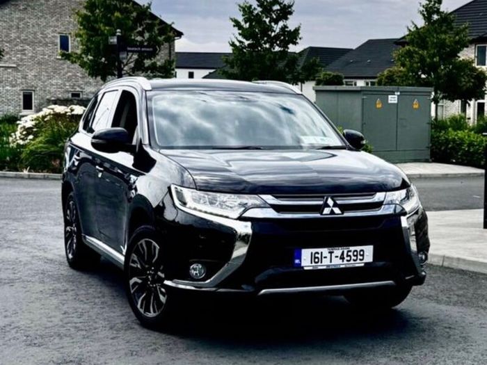 Mitsubishi outlander PHEV