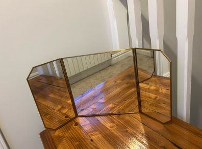 Vanity Mirror