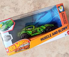 Hot Wheels 2024 Muscle and Blown Green Black 1:43 Pull-Back Speeders New