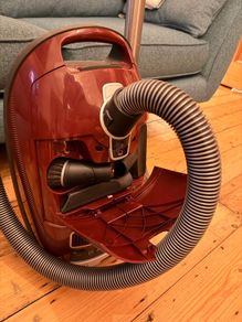 Miele Complete C3 Cat & Dog Autumn Red