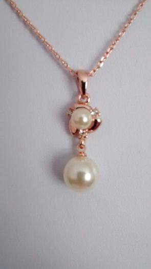 Pendant and Earrings Set