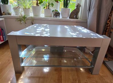Tv Corner unit with glass shelf