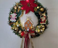 Christmas door wreath