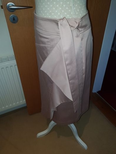 V by Very blush pink/beige wrap skirt size 10 bnwt
