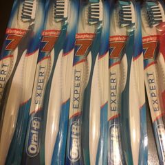 Oral b toothbrushes