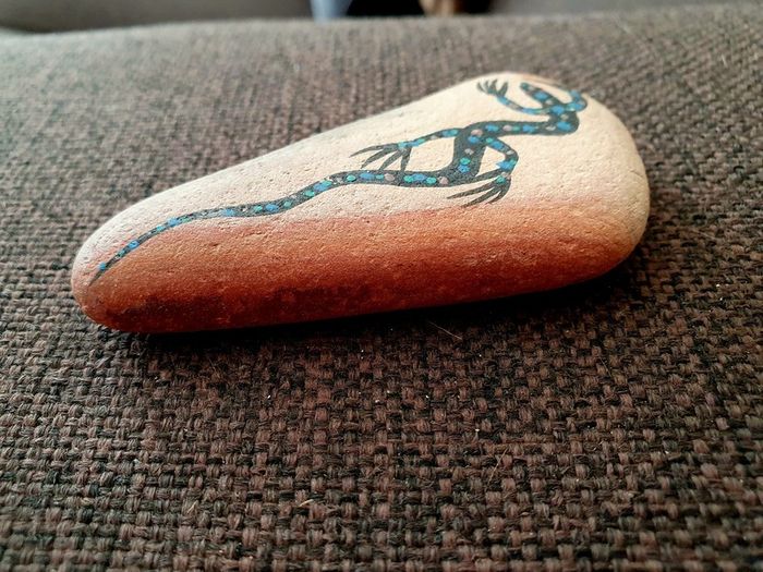 Hand-Painted Gecko Stone
