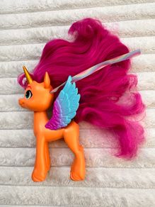 My Little Pony Make Your Mark Toy Ribbon Hairstyles Sunny Starscout approx.  16 cm. Used Please see photos