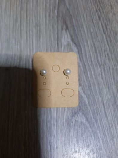 New pearl earrings