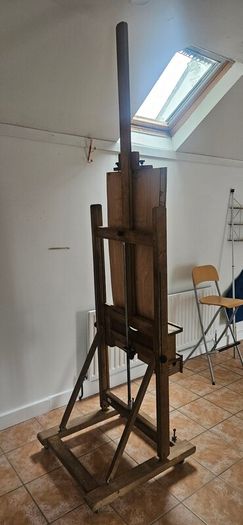 artist easel