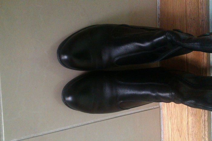 Real leather black boots, size 40, brand new