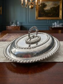 Victorian Walker and Hall Silverplate Serving Dish