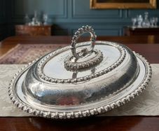 Victorian Walker and Hall Silverplate Serving Dish