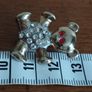 Cute bear brooch with rhinestones. Image 2