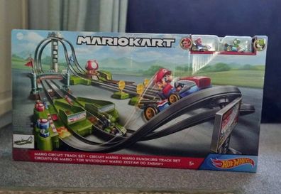 Hot Wheels Mariokart Mario Circuit Lite Track Set super mario power