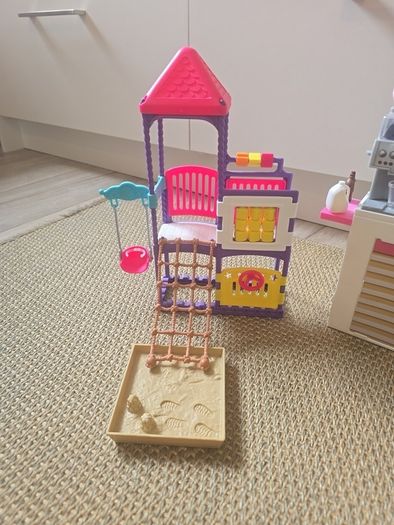 Barbie bar and playground