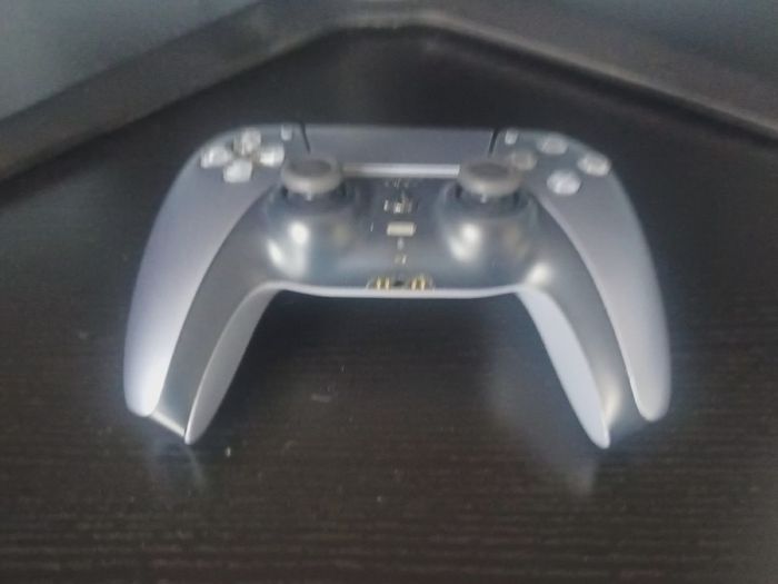 Playstation 5 & Samsung Monitor