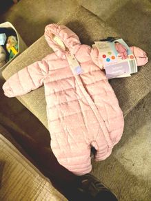 LIKY AND DAN snowsuit brandnew