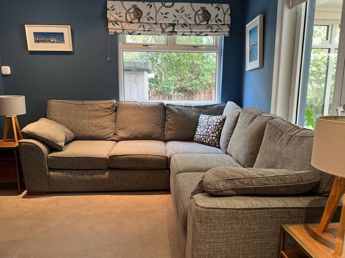 L Shaped Sofa (Grey)