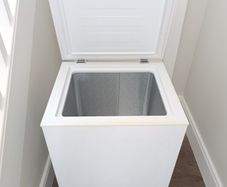 Chest freezer