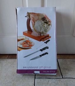 Ham Holder ( Jamonero ) + (2) Knives and Sharpening Steel