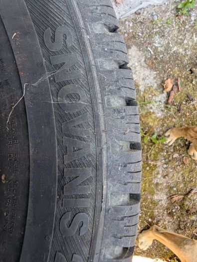 Ford Transit 16" steel rims (mk7)with low milage winter tyres