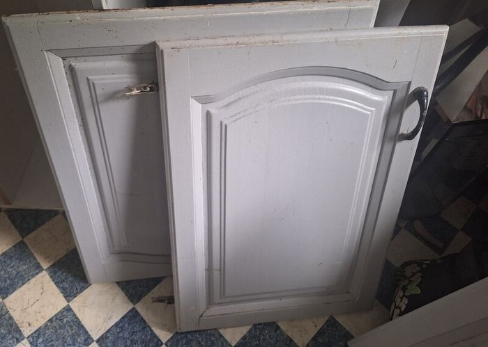 Free kitchen units