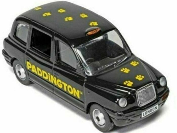Paddington Bus,.. Taxi and Figuire