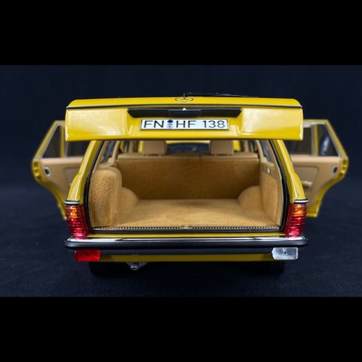 Mercedes 200t - W123 Estate - 1982 - 1/18 - New In Box