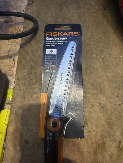 garden saw