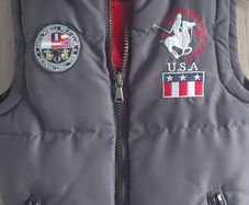 santa monica gilet kids size 6-7 years