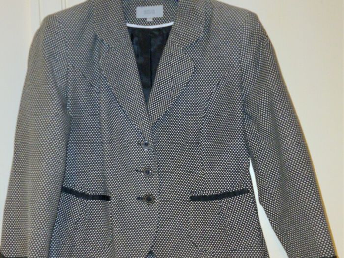 M & S Cropped Black and White Single Breasted Blazer XL