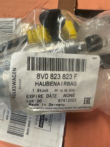 Audi A3 8V bonnet airbag