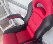 gaming chair
