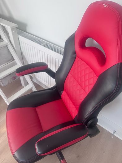 gaming chair